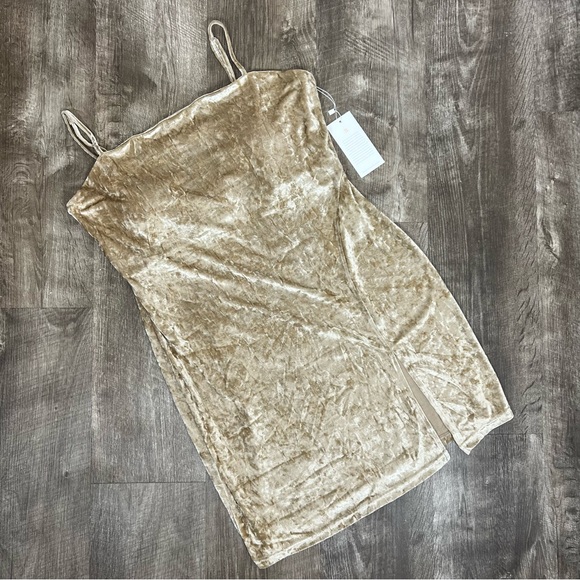 Buffbunny Collection Dresses & Skirts - BuffBunny Gold Velvet Mini Dress